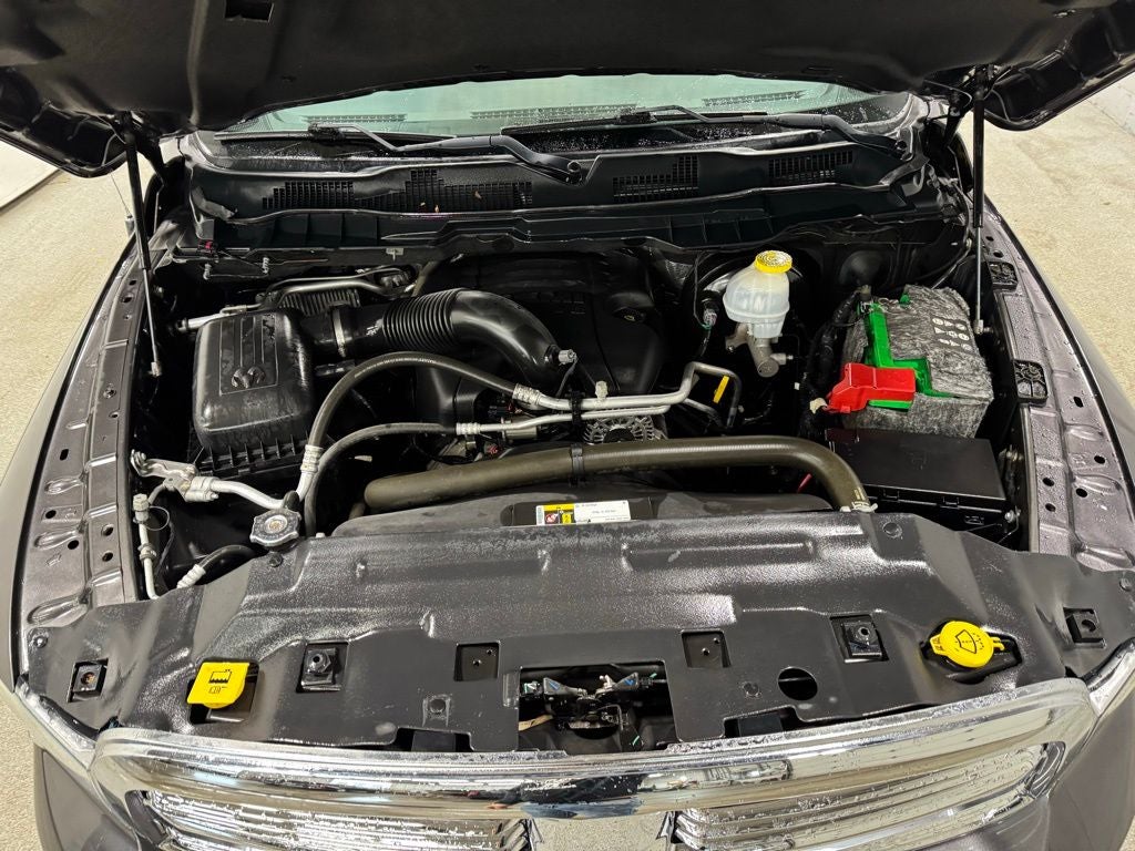 2018 RAM 1500 Big Horn Crew Cab 4x4 5'7' Box