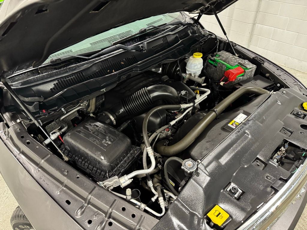 2018 RAM 1500 Big Horn Crew Cab 4x4 5'7' Box