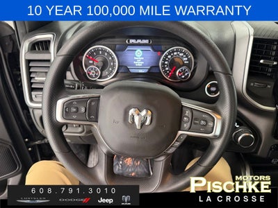 2026 RAM Ram 1500 RAM 1500 EXPRESS CREW CAB 4X4 5'7' BOX