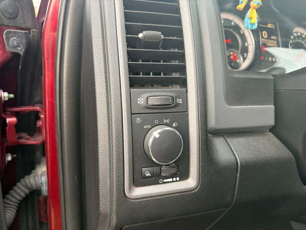 2018 RAM Ram 2500 Tradesman Crew Cab 4x4 6'4' Box
