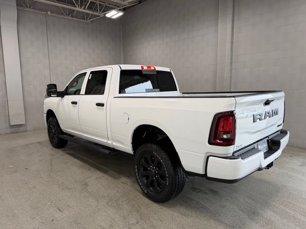 2026 RAM Ram 2500 RAM 2500 BLACK EXPRESS CREW CAB 4X4 6'4' BOX