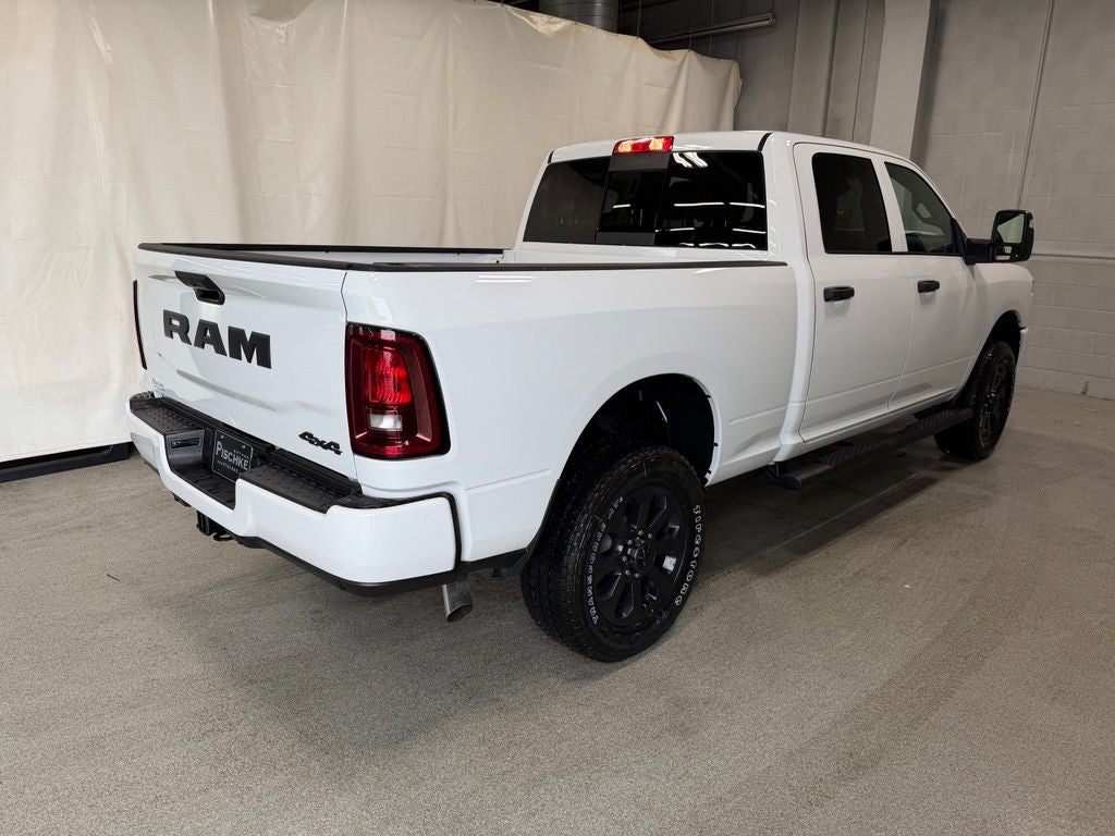 2026 RAM Ram 2500 RAM 2500 BLACK EXPRESS CREW CAB 4X4 6'4' BOX