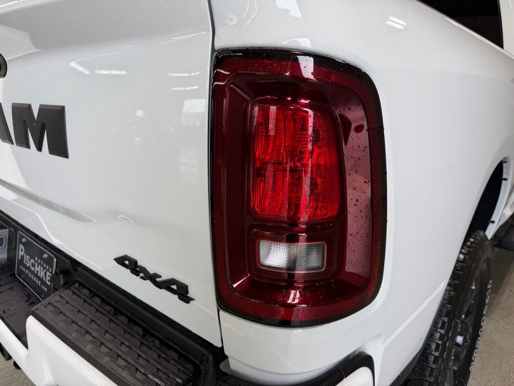 2026 RAM Ram 2500 RAM 2500 BLACK EXPRESS CREW CAB 4X4 6'4' BOX