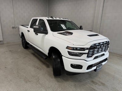 2026 RAM Ram 2500 RAM 2500 BLACK EXPRESS CREW CAB 4X4 6'4' BOX