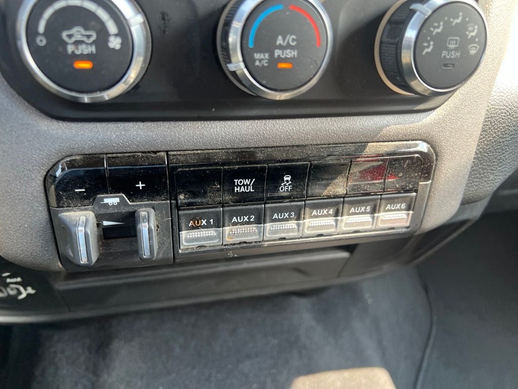 2020 RAM Ram 2500 Tradesman Crew Cab 4x4 6'4' Box