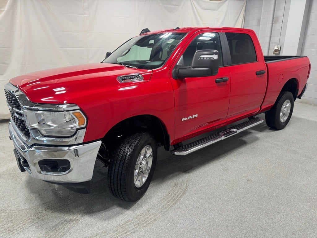 2024 RAM 2500 Big Horn Crew Cab 4x4 6'4' Box