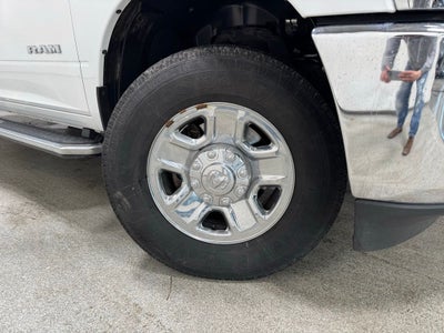 2021 RAM 2500 Big Horn Crew Cab 4x4 6'4' Box