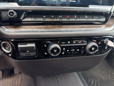 2023 Chevrolet Silverado 1500 4WD Crew Cab Short Bed LT Trail Boss