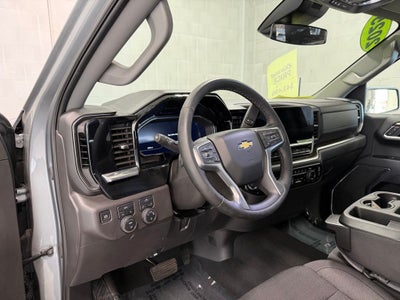 2025 Chevrolet Silverado 1500 4WD Crew Cab Short Bed LT with 2FL