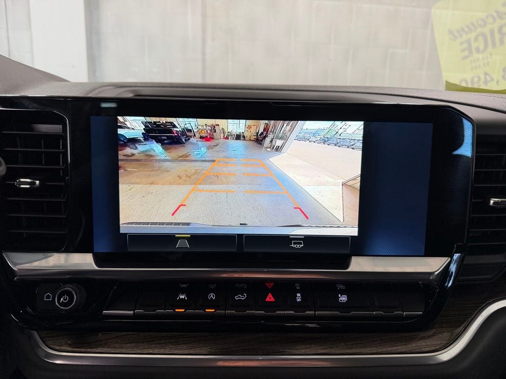 2025 Chevrolet Silverado 1500 4WD Crew Cab Short Bed LT with 2FL