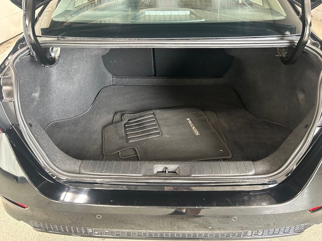2023 Nissan Sentra SV Xtronic CVT