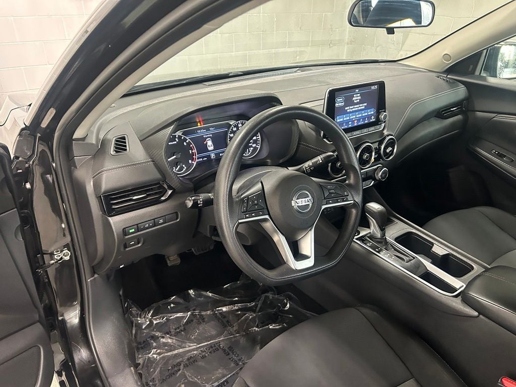 2023 Nissan Sentra SV Xtronic CVT