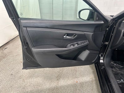 2023 Nissan Sentra SV Xtronic CVT