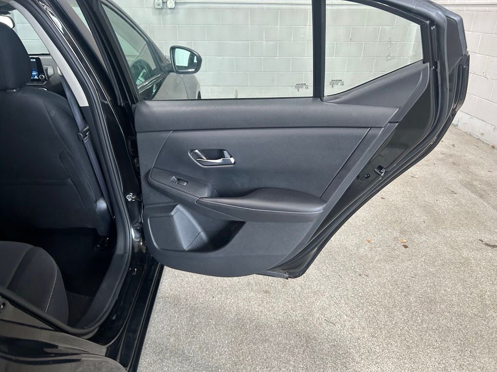 2023 Nissan Sentra SV Xtronic CVT