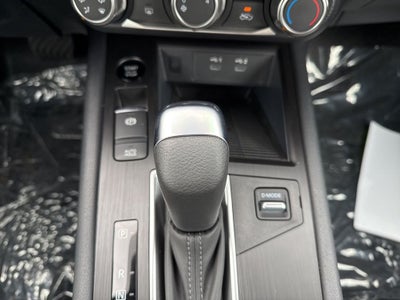 2025 Nissan Kicks SV FWD