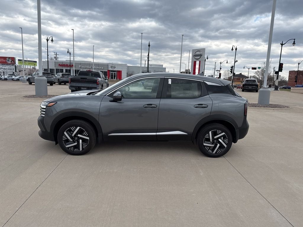 2025 Nissan Kicks SV FWD