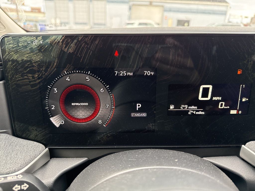 2025 Nissan Kicks SV FWD