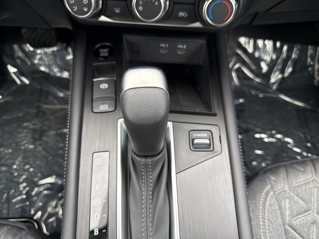 2025 Nissan Kicks SV Intelligent AWD