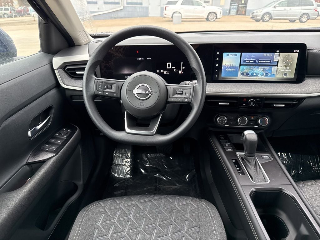 2025 Nissan Kicks SV Intelligent AWD