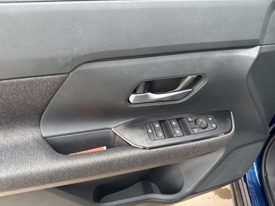 2025 Nissan Kicks SV Intelligent AWD