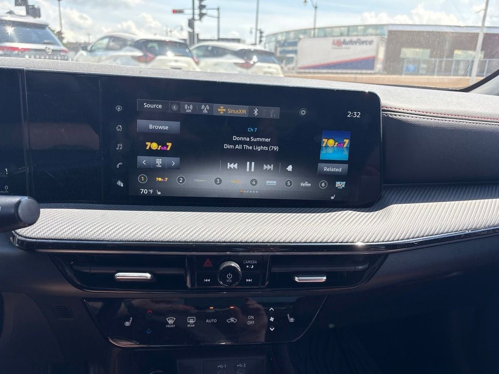 2025 Nissan Kicks SR Intelligent AWD