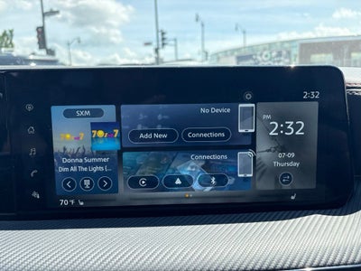 2025 Nissan Kicks SR Intelligent AWD