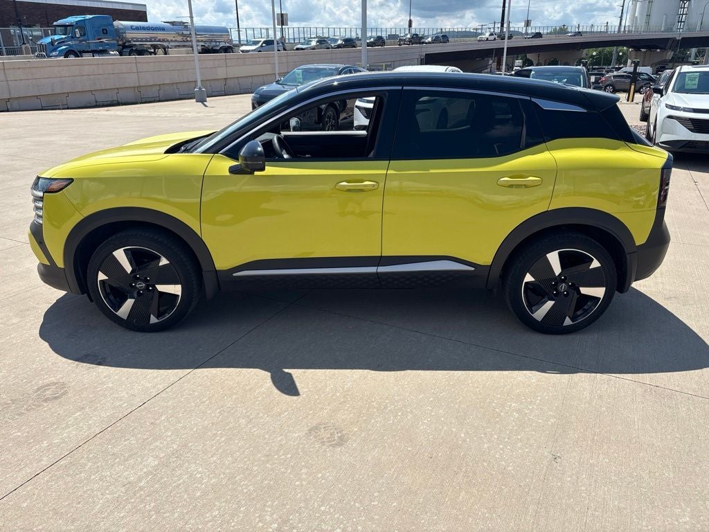 2025 Nissan Kicks SR Intelligent AWD