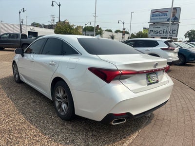2019 Toyota Avalon XLE