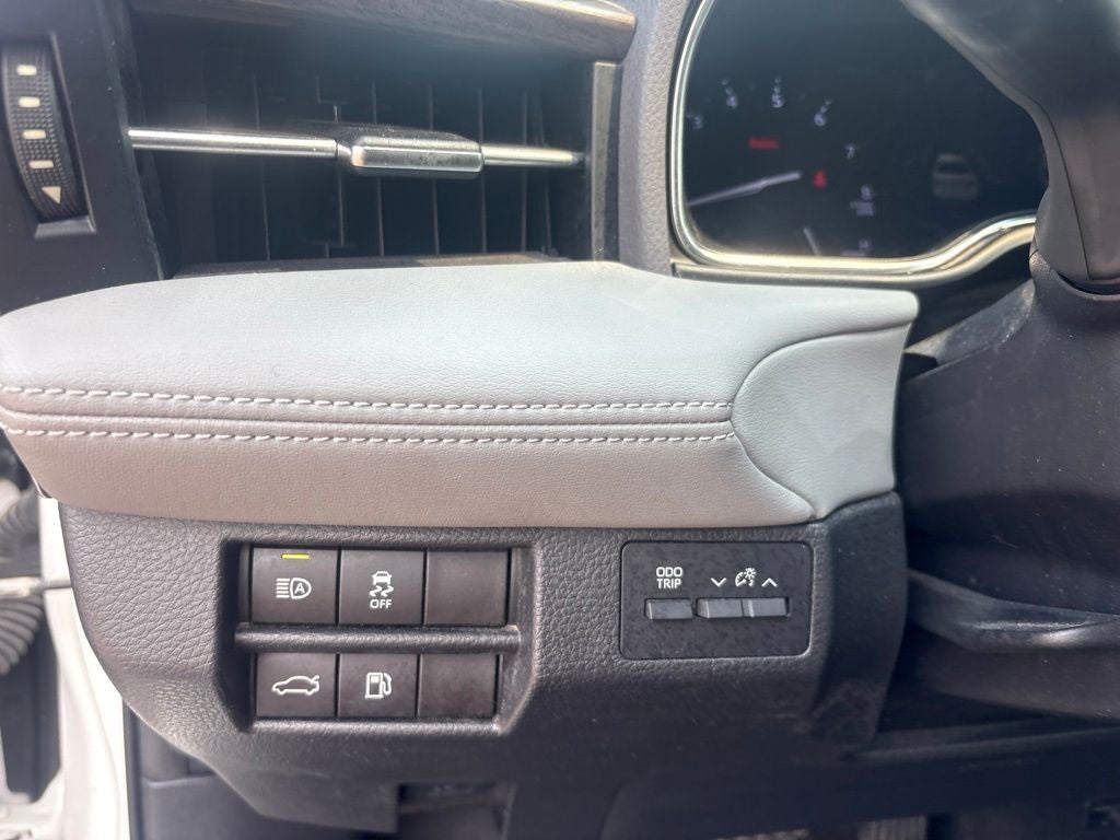 2019 Toyota Avalon XLE
