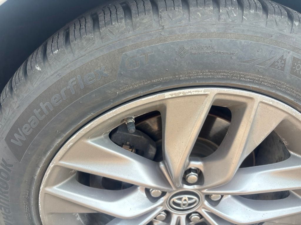 2019 Toyota Avalon XLE