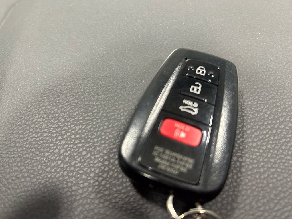 2019 Toyota Avalon XLE