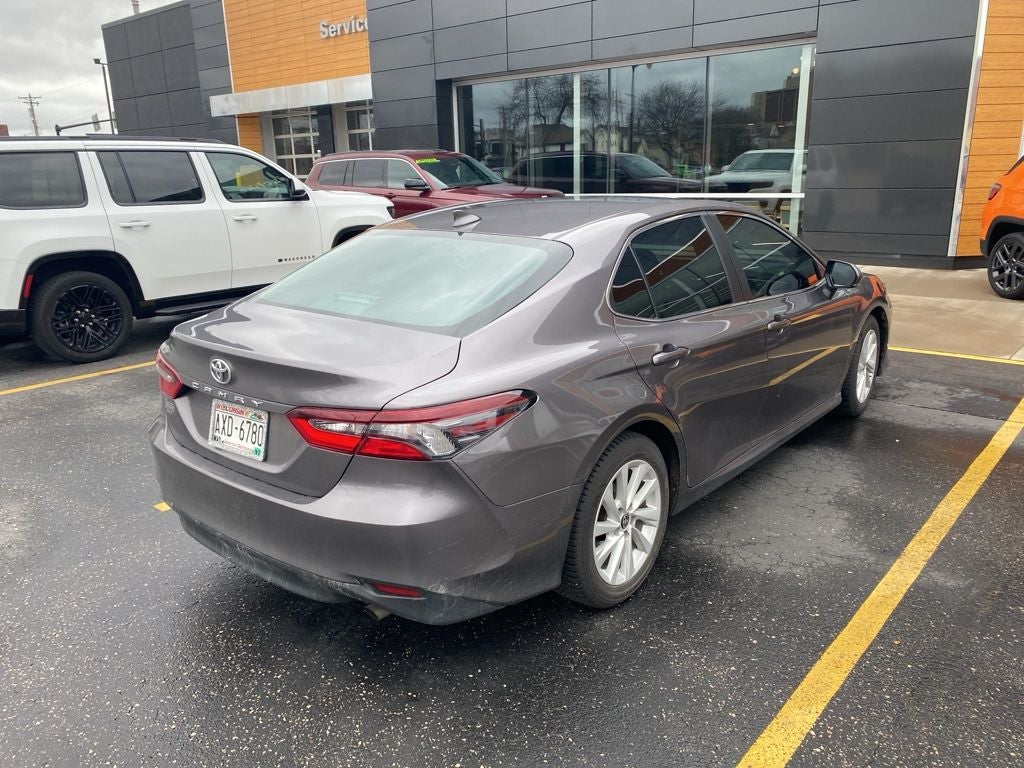 2022 Toyota Camry LE