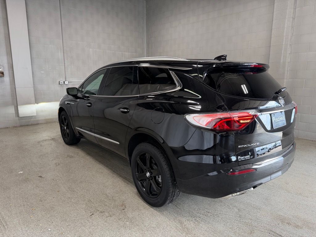 2023 Buick Enclave Essence FWD
