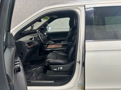 2025 Lincoln Navigator Black Label