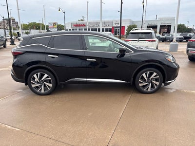 2023 Nissan Murano SL