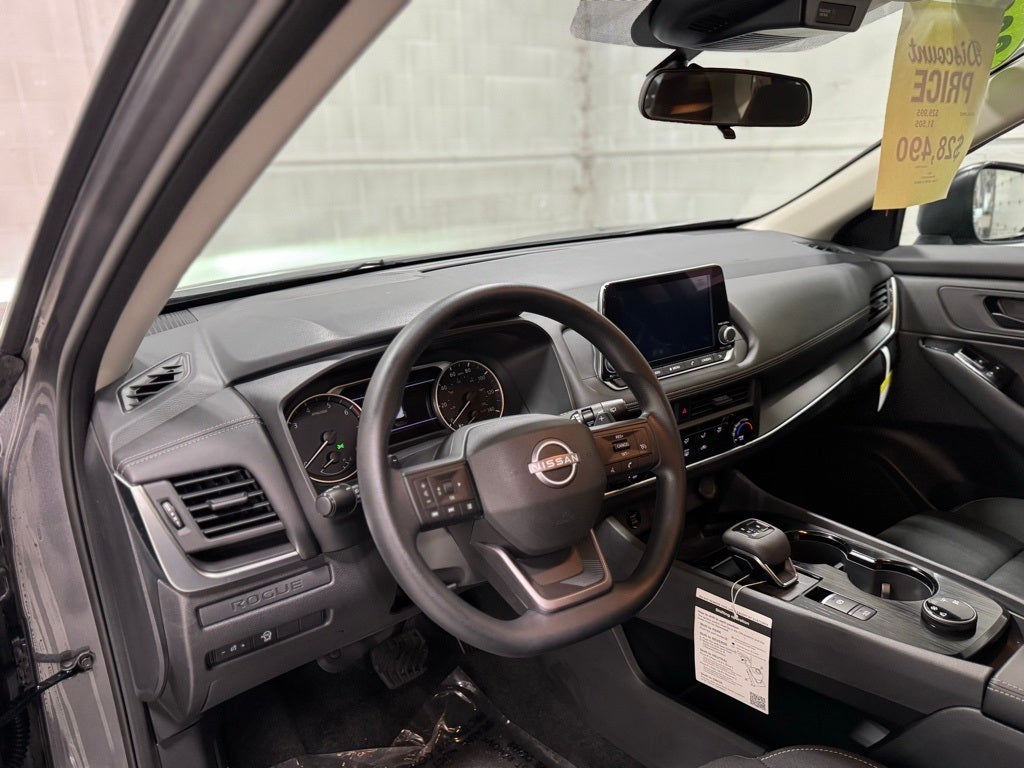 2025 Nissan Rogue S Intelligent AWD