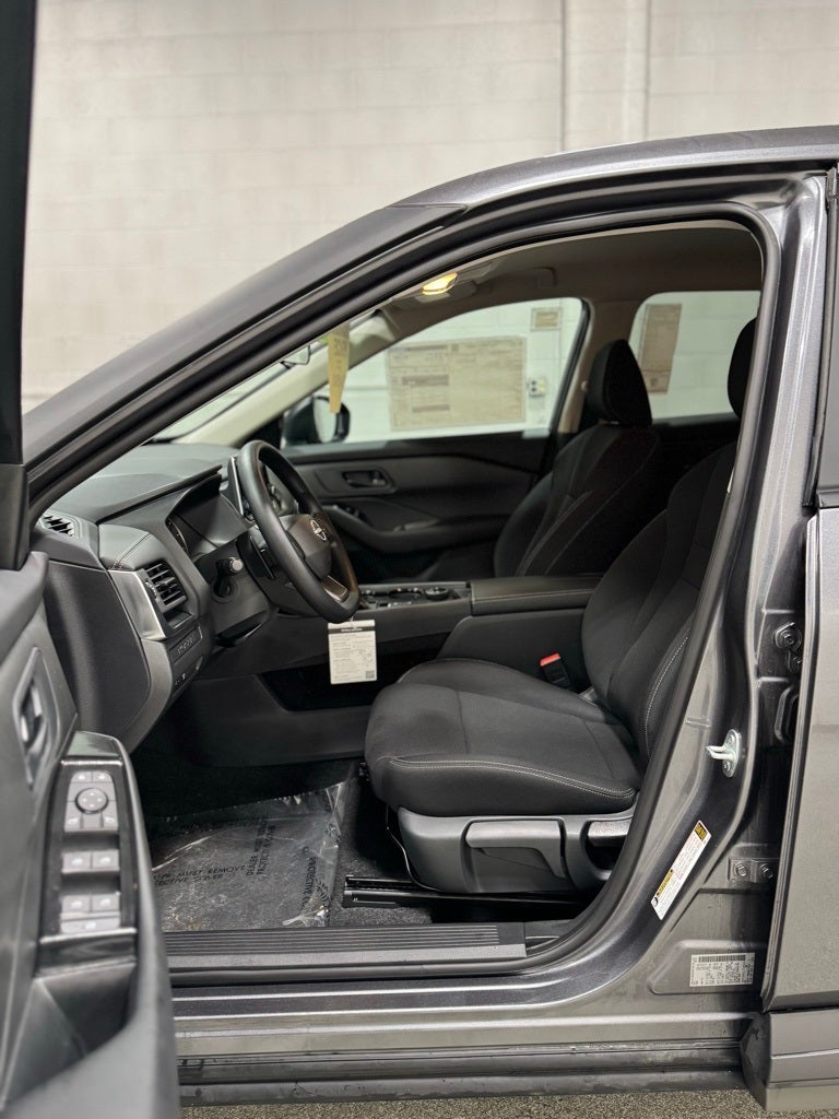 2025 Nissan Rogue S Intelligent AWD