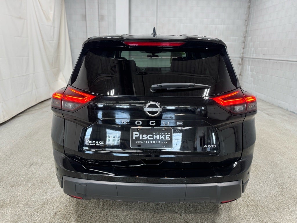 2025 Nissan Rogue S Intelligent AWD