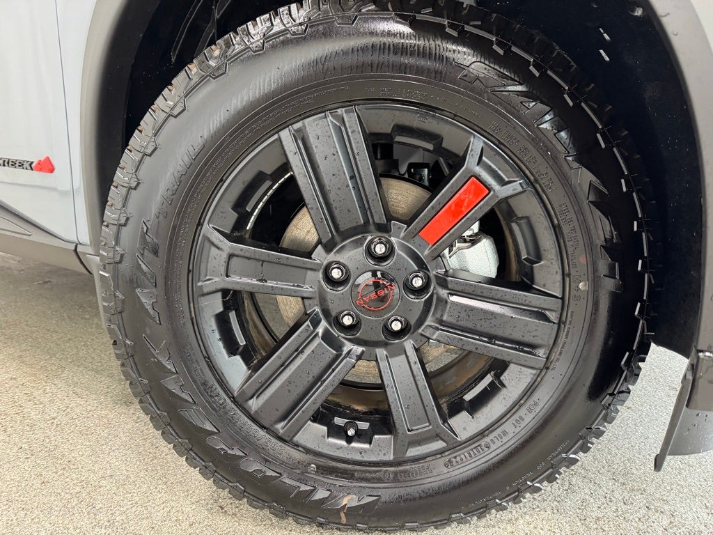 2025 Nissan Rogue Rock Creek