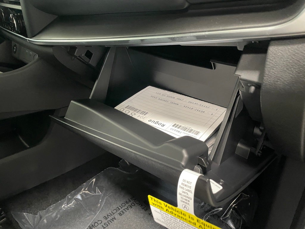 2025 Nissan Rogue SV Intelligent AWD