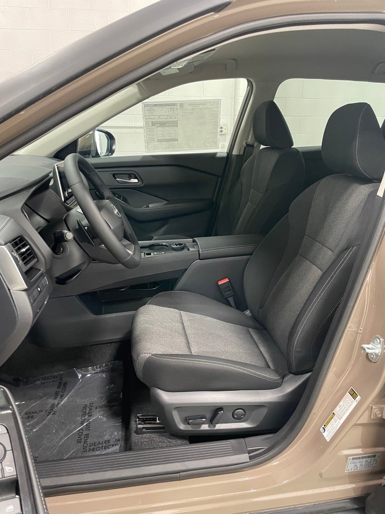 2025 Nissan Rogue SV Intelligent AWD