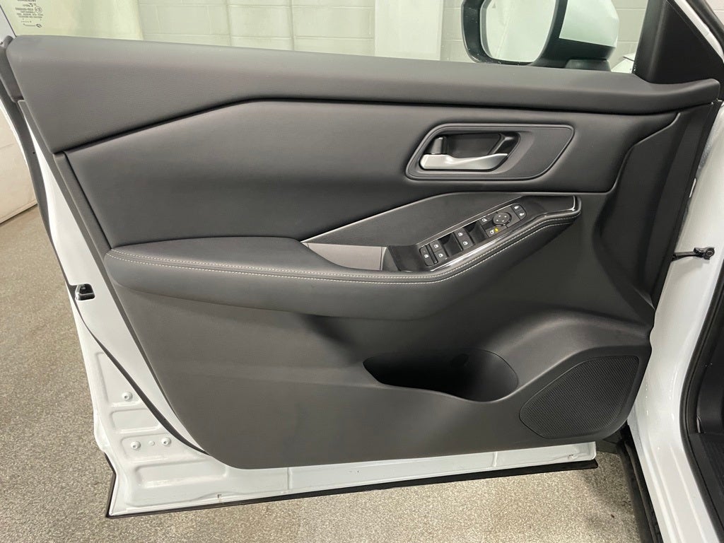 2025 Nissan Rogue SV Intelligent AWD