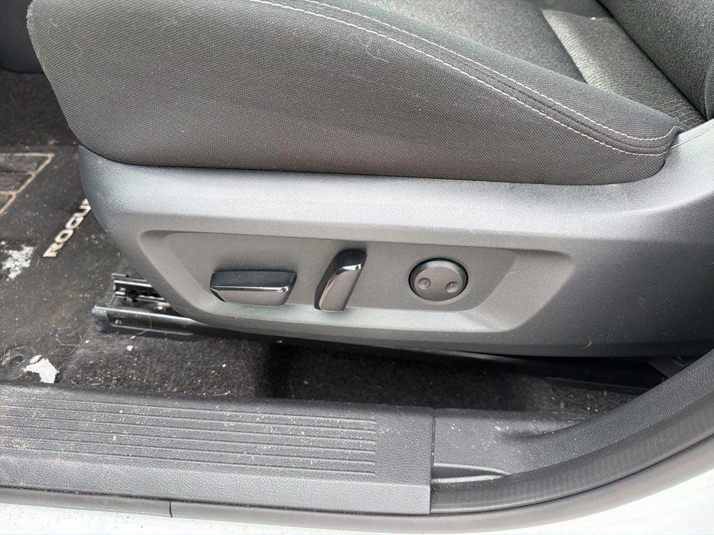 2025 Nissan Rogue SV Intelligent AWD