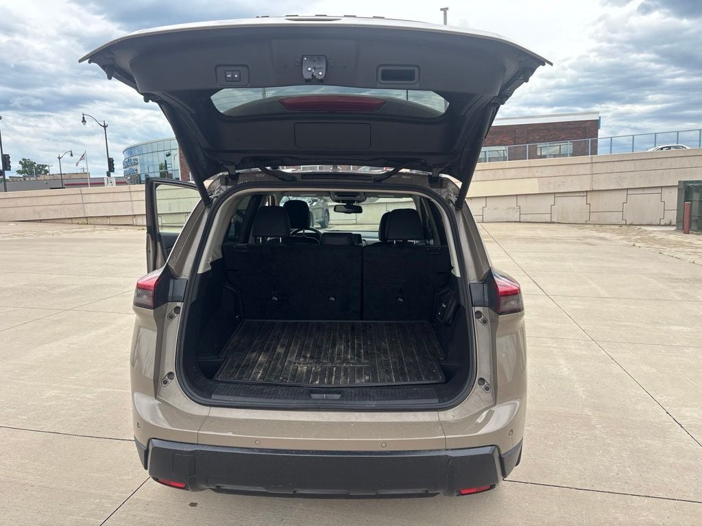 2025 Nissan Rogue Rock Creek