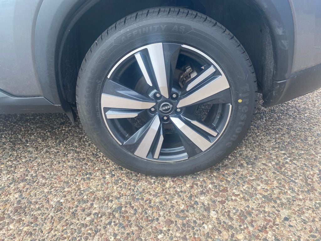 2023 Nissan Rogue SL Intelligent AWD