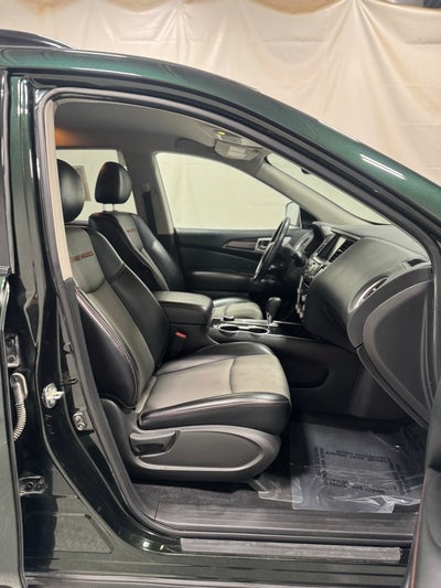 2020 Nissan Pathfinder SV 4WD