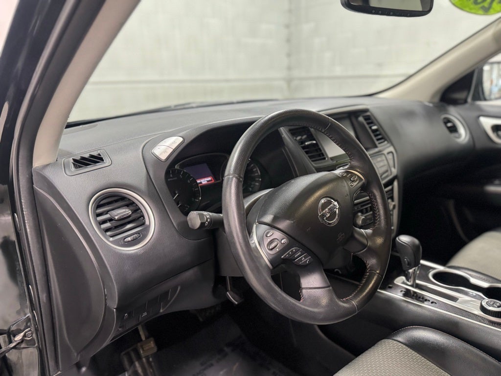 2020 Nissan Pathfinder SV 4WD