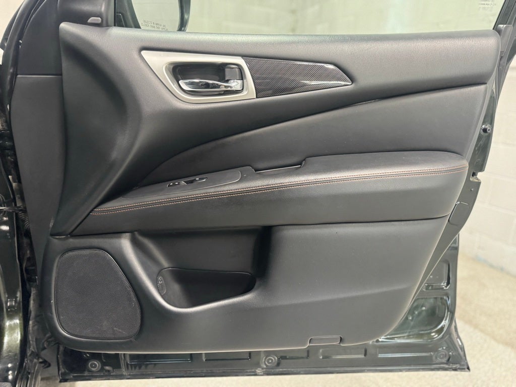 2020 Nissan Pathfinder SV 4WD