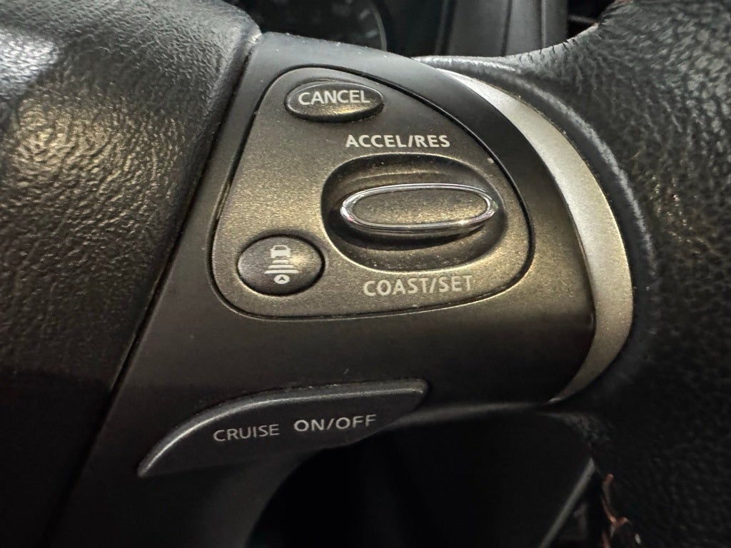 2020 Nissan Pathfinder SV 4WD