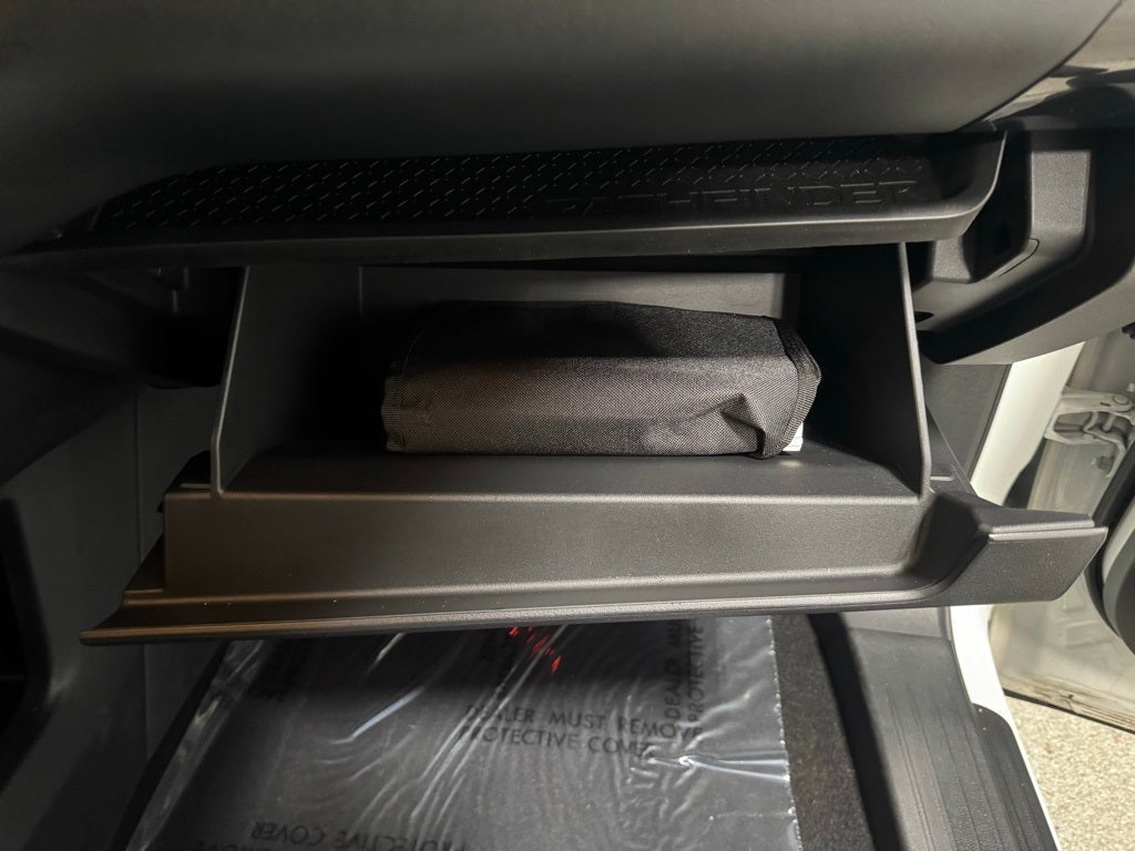 2024 Nissan Pathfinder SV 4WD